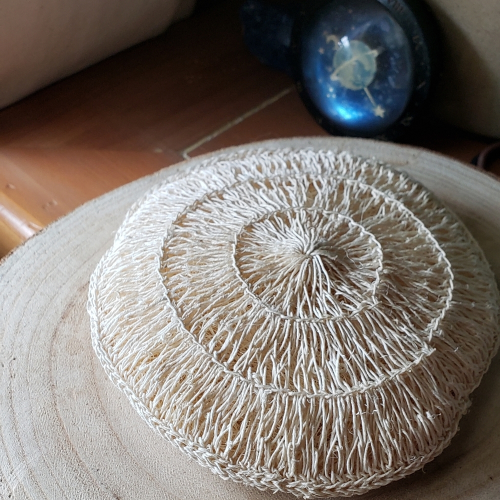 🌿 Handmade Mexican Maguey Woven Loofah